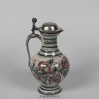 anton-schreiner_301-schankkrug-gruen-rot_0.3l_1-k