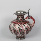 anton-schreiner_395-schankkrug-rot-gruen_3l_4-k