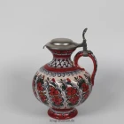anton-schreiner_397-schankkrug-rot-gruen_0.8l_4-k