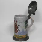 unbekannt_fayence-humpen-cellist_1.1l_dl_08-k