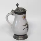 unbekannt_fayence-pfingstrose-schmetterling_0.5l_dl_1-k