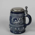 marzi-remy_humpen-modern-cherubim-liebespaar_0.5l_dl_3-k