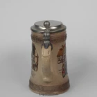 domdesign-gerz_humpen-brauereizug-braun_0.5l_dl_5-k