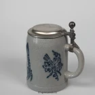 unbekannt_humpen-trinker-fass-hopfen-gerste_0.5l_dl_3-k