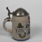 marzi-remy_halbe-wirtshausszene-jugendstil_bier-hendl_0.5l_dl_1-k