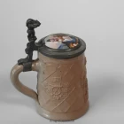 model-krug_gambrinus-lautenspielerin-inlay_0.25l_dl_1-k