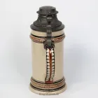 marzi-remy-992_historismus-humpen-wirtshausszene_0.5l_dl_05-k