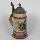 merkelbach-wick-1707_humpen-historismus_wirtshaus-flirt_0.5l_2-k