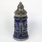 johann-peter-thewalt-1102_humpen-historismus-jaegers-einkehr-defregger_0.5l_dl_06-k